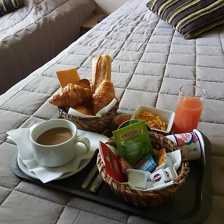 Du Golf Hotel 2*