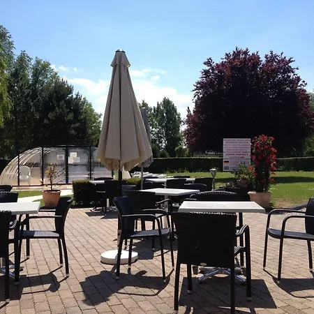 Du Golf Hotel